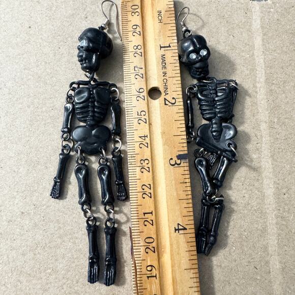 Skeleton Halloween Earrings Pierced - Picture 9 of 9